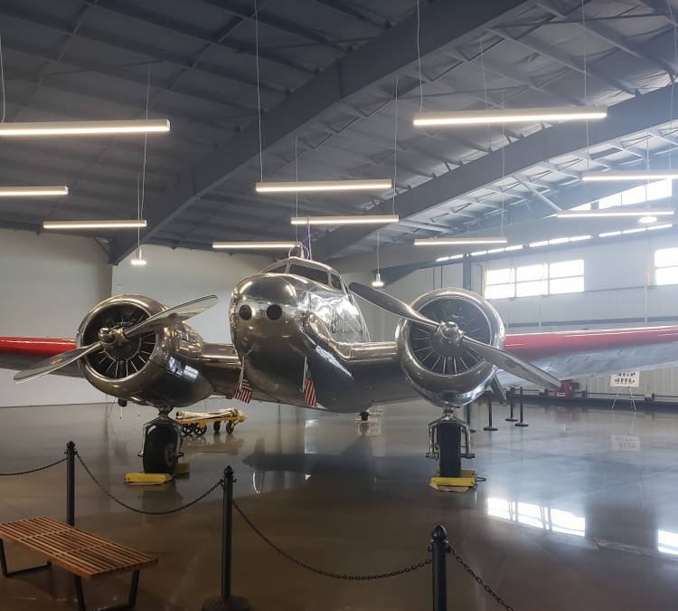 amelia-earhart-hangar-museum-photo